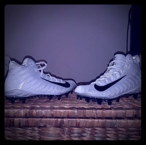 Nike Alpha Menace Cleats
